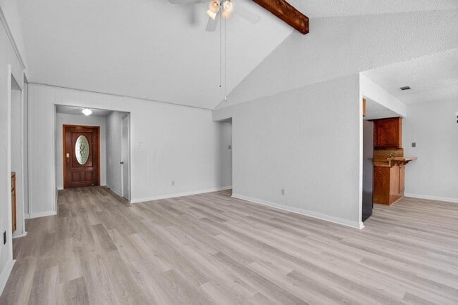 Building Photo - 9427 Braeburn Glen St