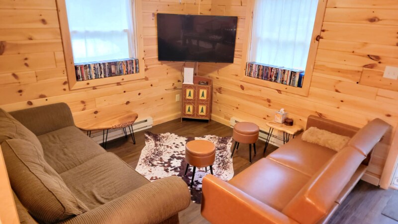 Building Photo - 10811 E North Down River Rd