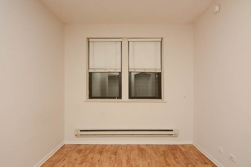 Building Photo - 2839 W Palmer St