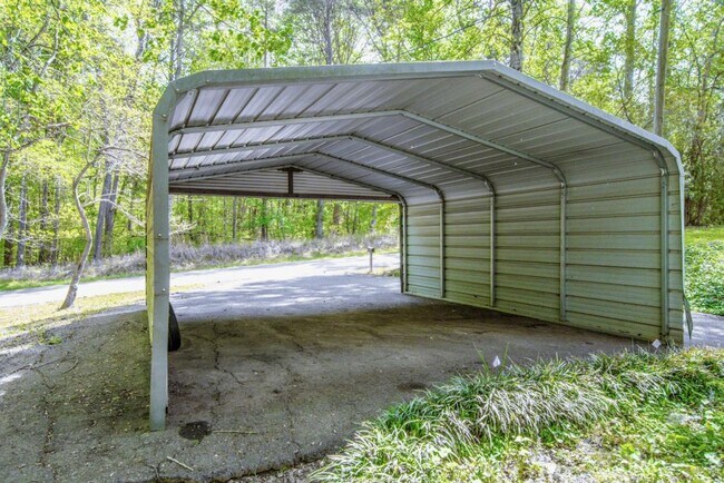 Building Photo - 7967 Caswell Rd