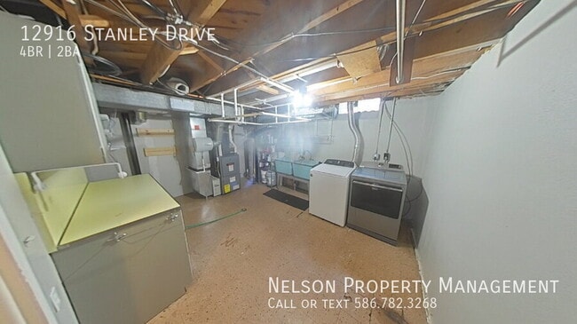 Building Photo - 12916 Stanley Dr