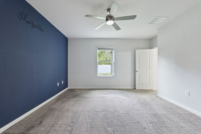 Building Photo - Spacious and Modern 5 Bedroom Home in Gated Arden Park North