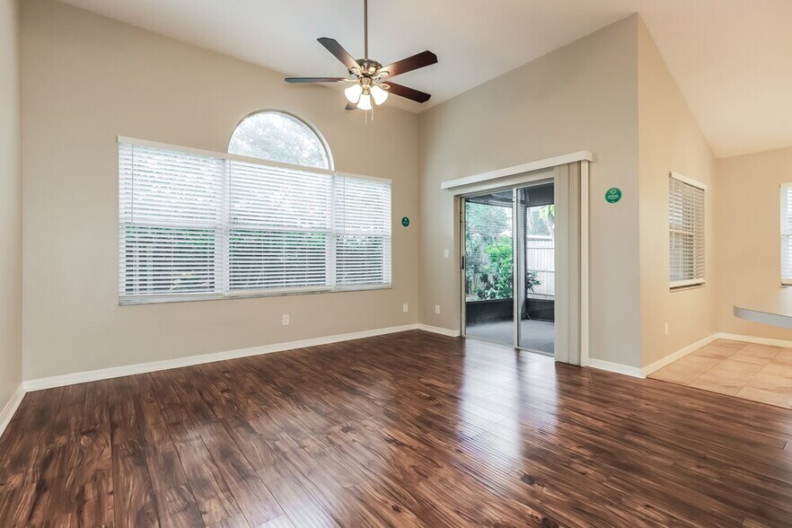 Building Photo - 4021 Quail Briar Dr