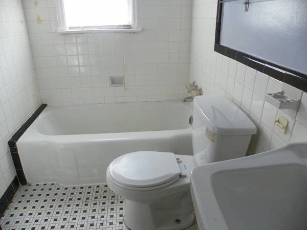 Building Photo - 9703 Narragansett Pkwy