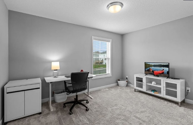 Building Photo - 1500 Dogwood Ln