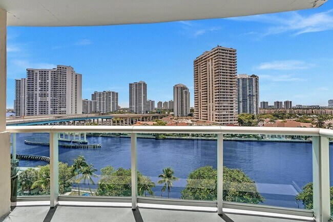 Building Photo - 19390 Collins Ave