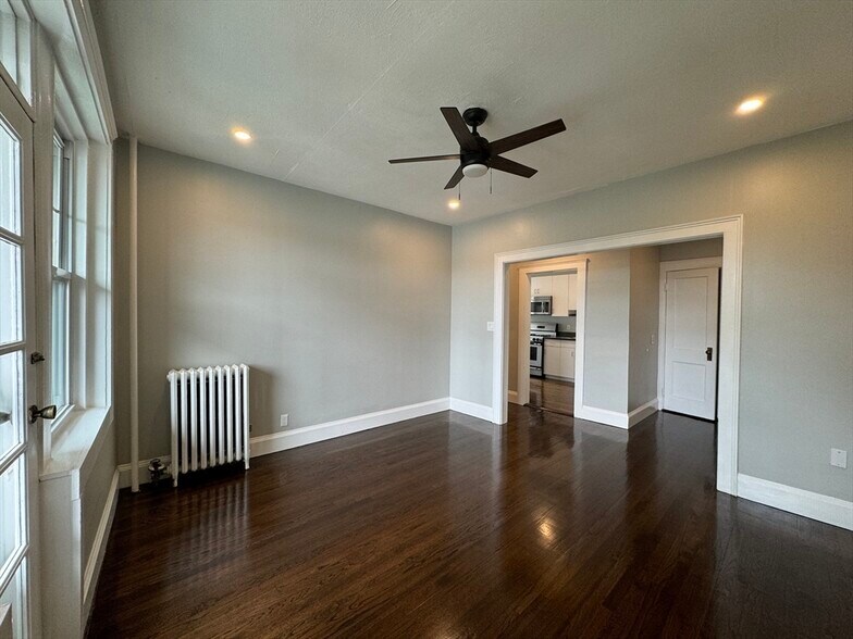 Building Photo - 339 S Huntington Ave