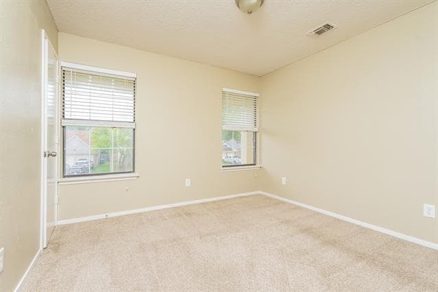 Building Photo - 2437 Channing Dr