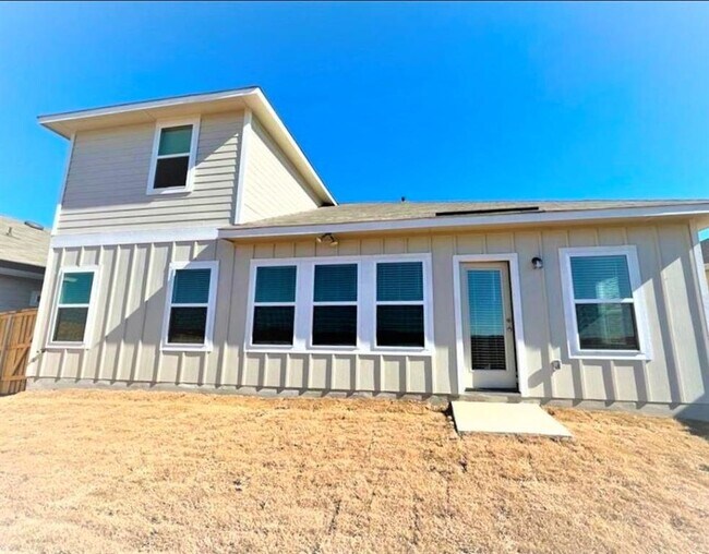 Building Photo - 2771 Winding Creek Rd