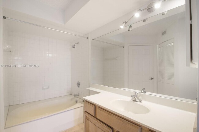 Building Photo - 1280 S Alhambra Cir