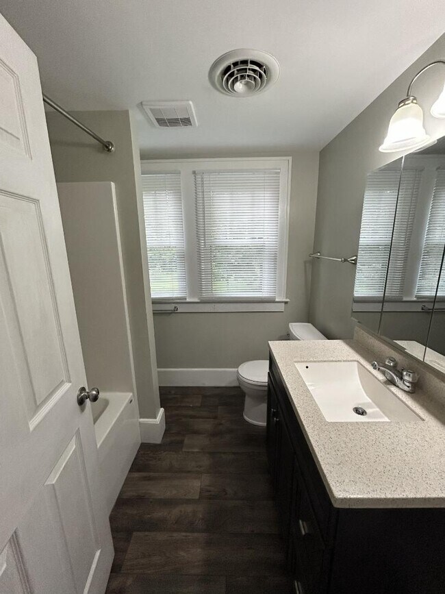 Building Photo - 3342 Yellow Sulphur Rd