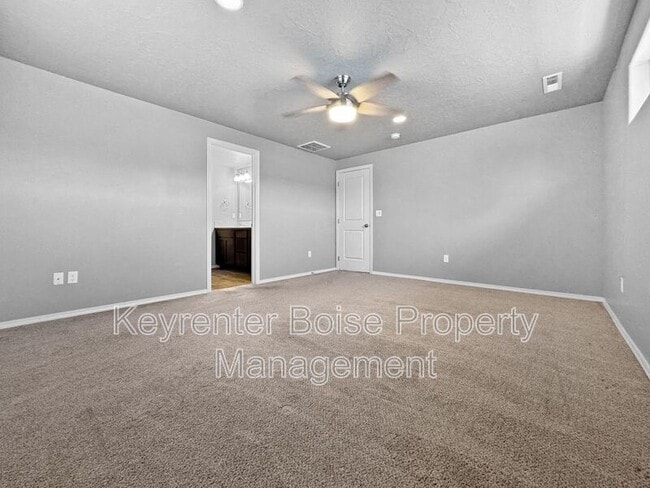 Building Photo - 34 N Mingus Ave