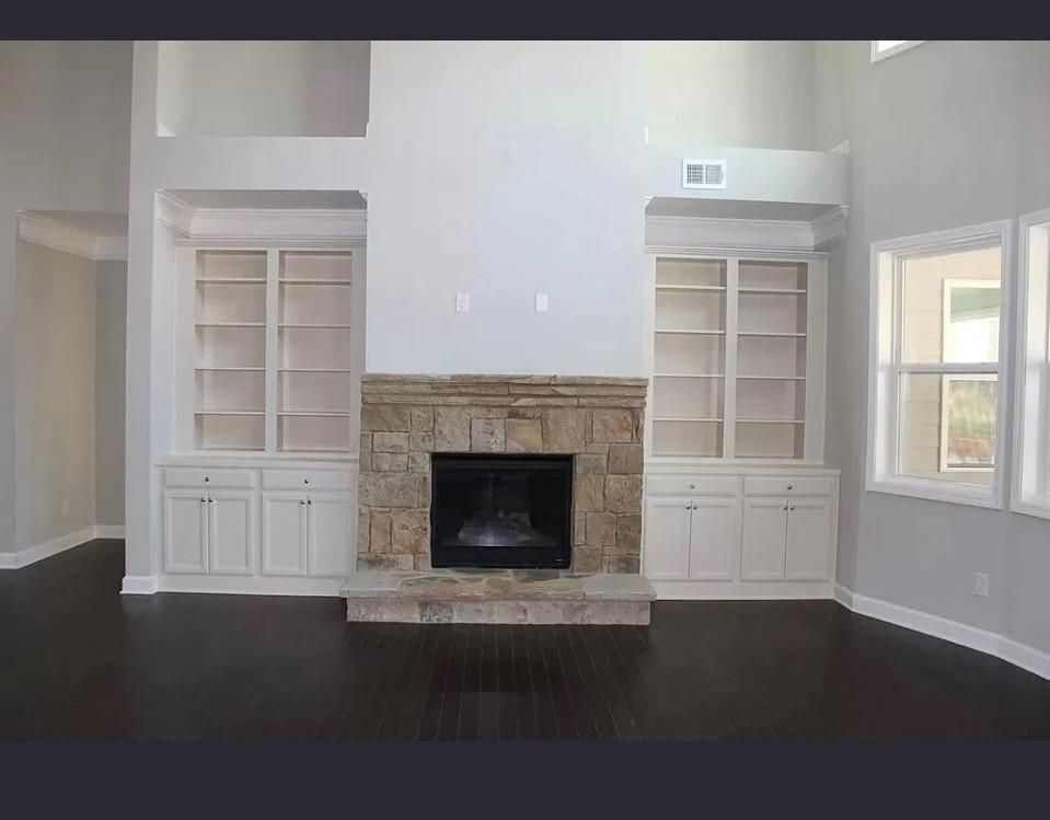 Building Photo - 428 Silver Brook Dr