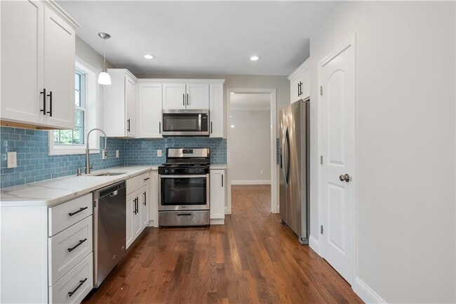 Building Photo - 8 SeaBreeze Ter