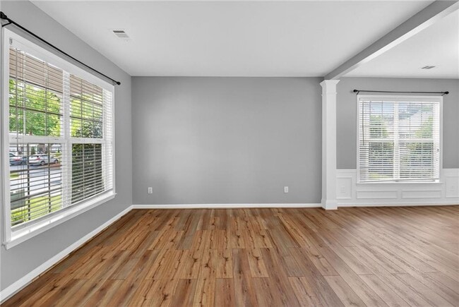 Building Photo - 615 Melilot Ln