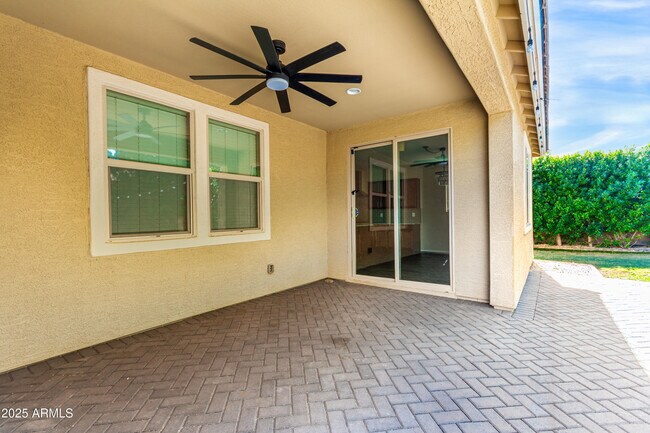 Building Photo - 9008 S 55th Dr