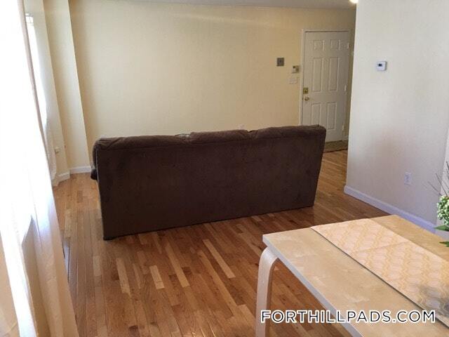 Building Photo - 66 St James St