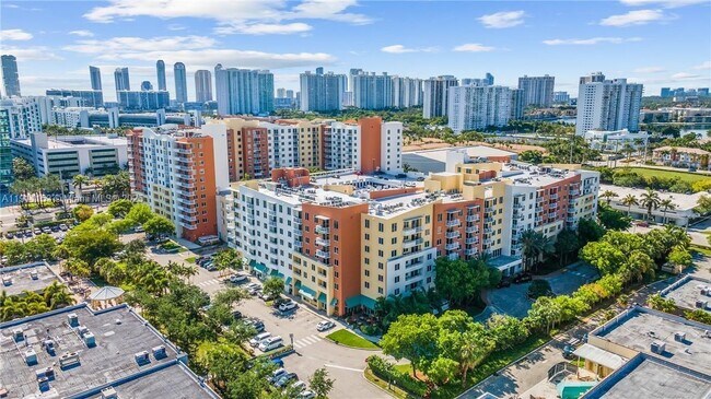 Building Photo - 2775 NE 187th St