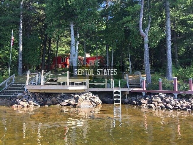 Building Photo - 2 bedroom in Lyon Mountain NY 12952