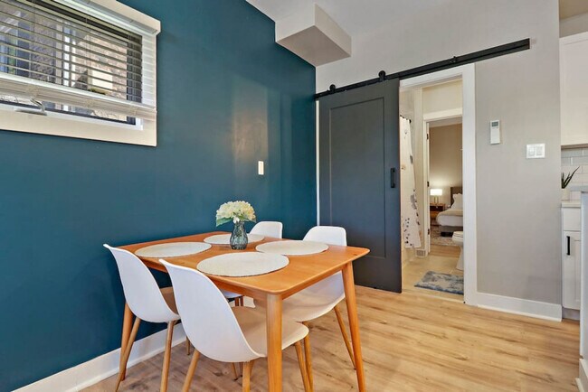 Building Photo - 5015 Main St