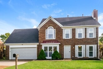 Building Photo - 7293 Schilling Cove E