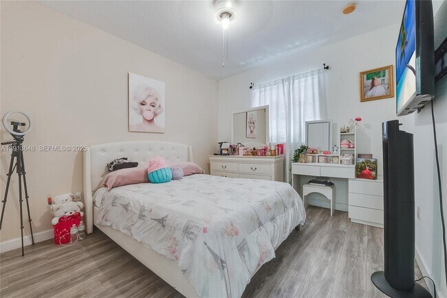 Building Photo - 21441 SW 85th Path