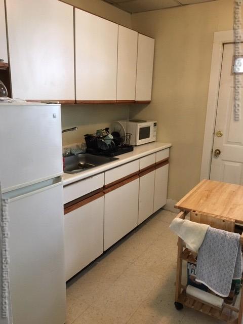 Building Photo - 45 Gordon St