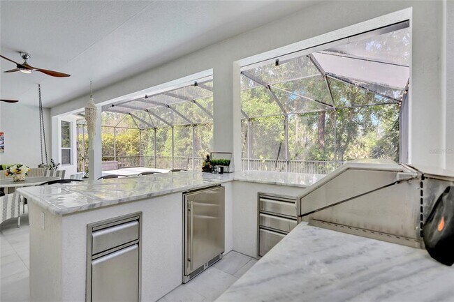 Building Photo - 14627 Tudor Chase Dr