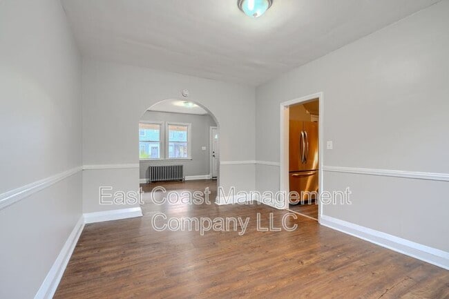Building Photo - 2525 Boarman Ave