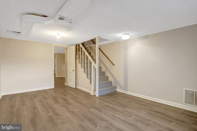 Building Photo - 3713 Lockwood Ln