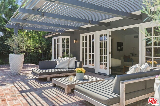 Building Photo - 1400 Jonesboro Dr