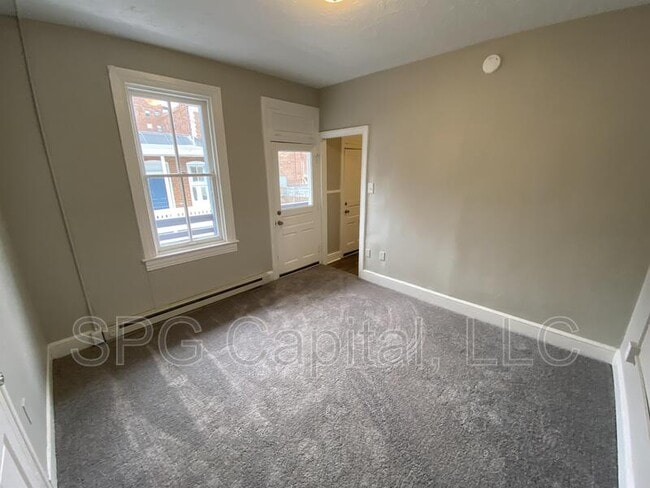 Building Photo - 336 W Philadelphia St