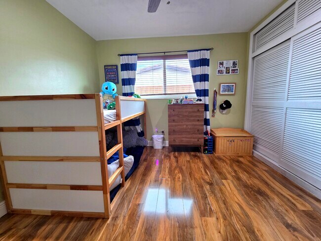 Building Photo - 8730 NW 17th Ct