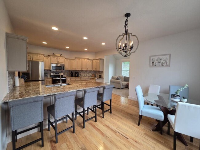 Building Photo - 4578 E Pearson Meadow Dr