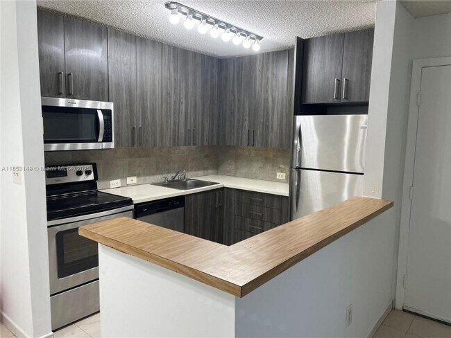 Primary Photo - 2 bedroom in North Miami Beach FL 33179