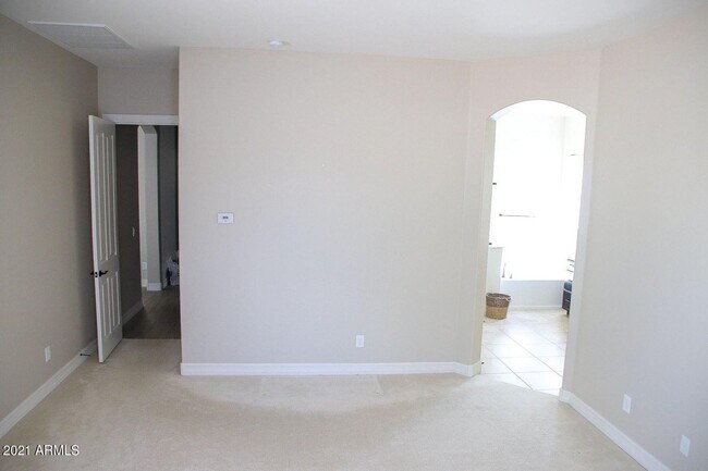 Building Photo - 4 bedroom in Eastmark