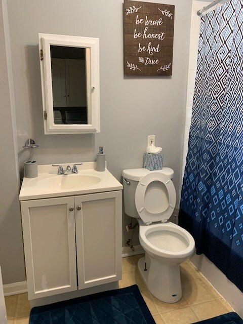 Building Photo - 504 Calhoun St NW