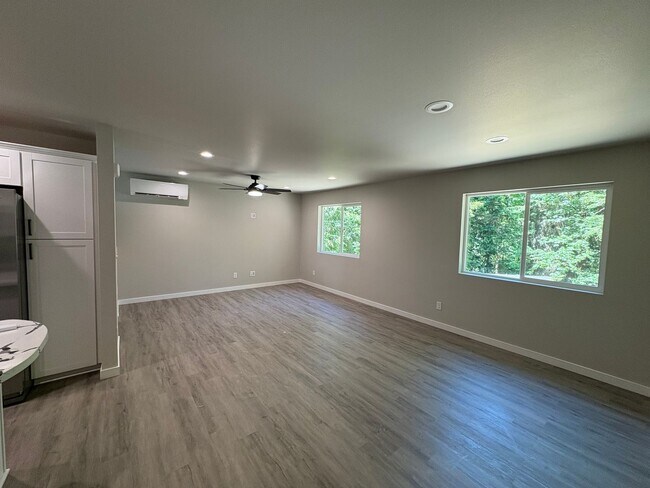 Building Photo - Beautiful New Construction Home with Priva...
