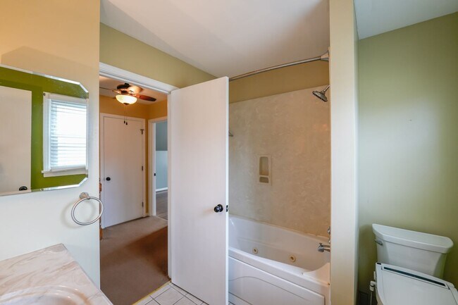 Building Photo - BEAUTIFUL CAPE COD IN BLUEGRASS ESTATES