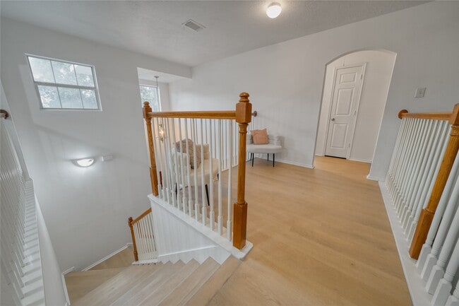 Building Photo - 9610 Beckwood Post Dr