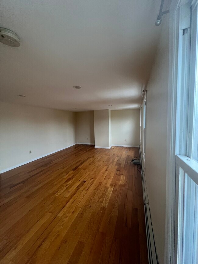 Living Room to Bedroom - 134 S Broadway