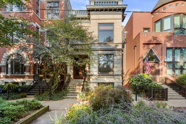 Building Photo - 2038 N Seminary Ave
