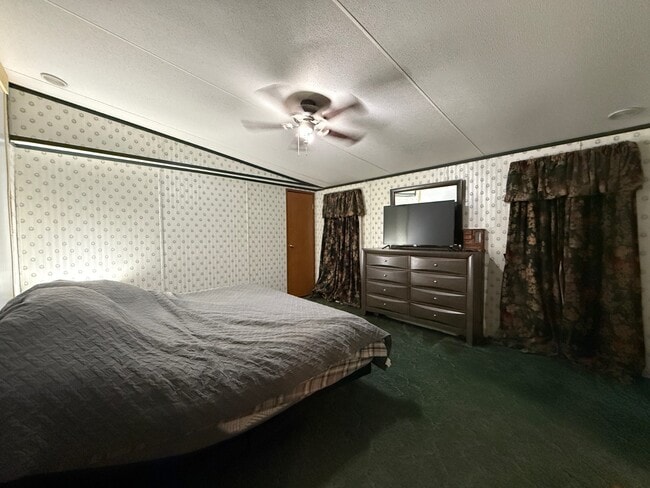 Building Photo - 1522 CR 339