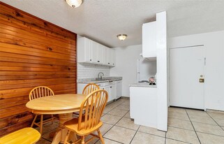 Building Photo - 10211 Ura Ln