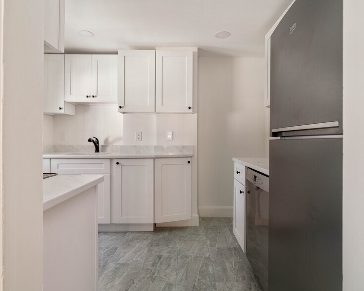 Building Photo - 27 Payne Rd