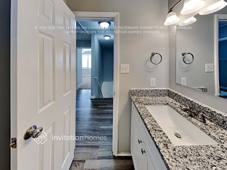 Building Photo - 3605 Saguaro Ct