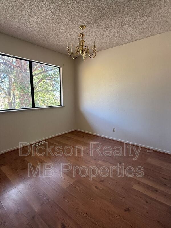 Building Photo - 3485 Rosalinda Dr