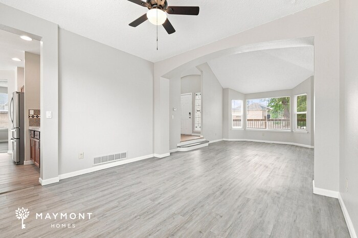 Building Photo - 4145 E 130th Pl
