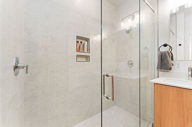 Building Photo - Pre-Leasing Fall of 2026!! Luxury Homes!!