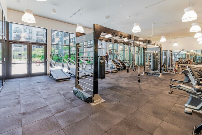 Building Photo - 238 13th St